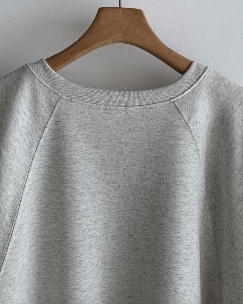 V neck sweatshirt