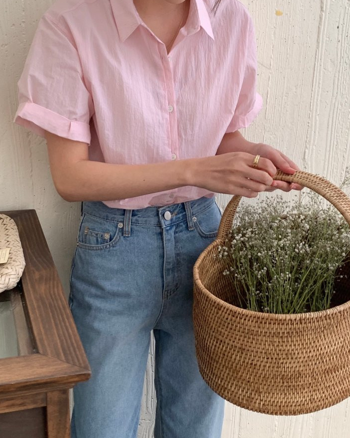 Nylon roll up sleeve shirt