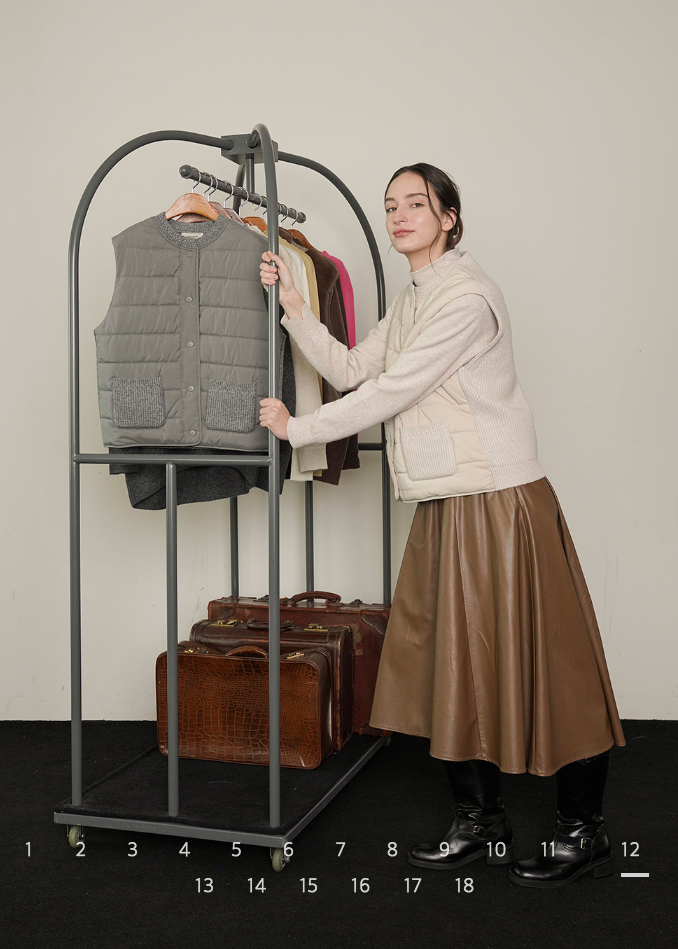 (F/W) Knitted-back down vest