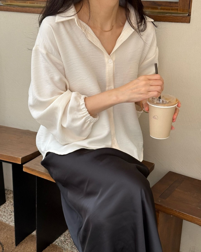 Silky semi cropped blouse