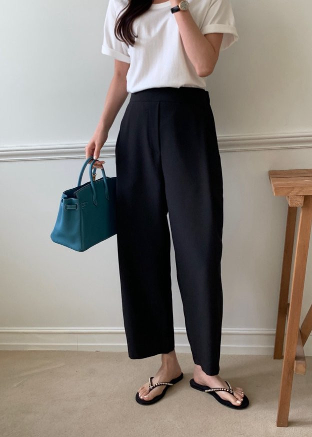 Summer pintuck slacks