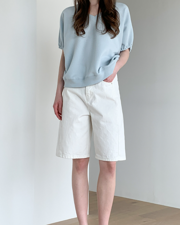 V neck sweatshirt