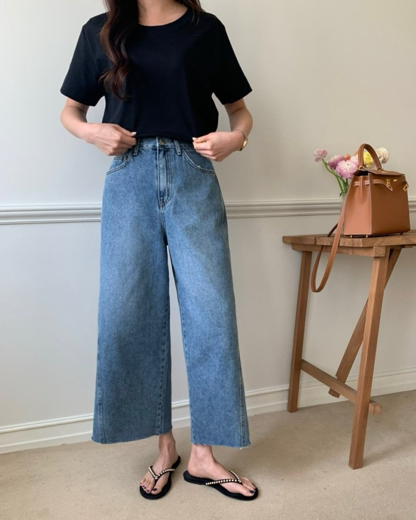Summer wide natural jeans