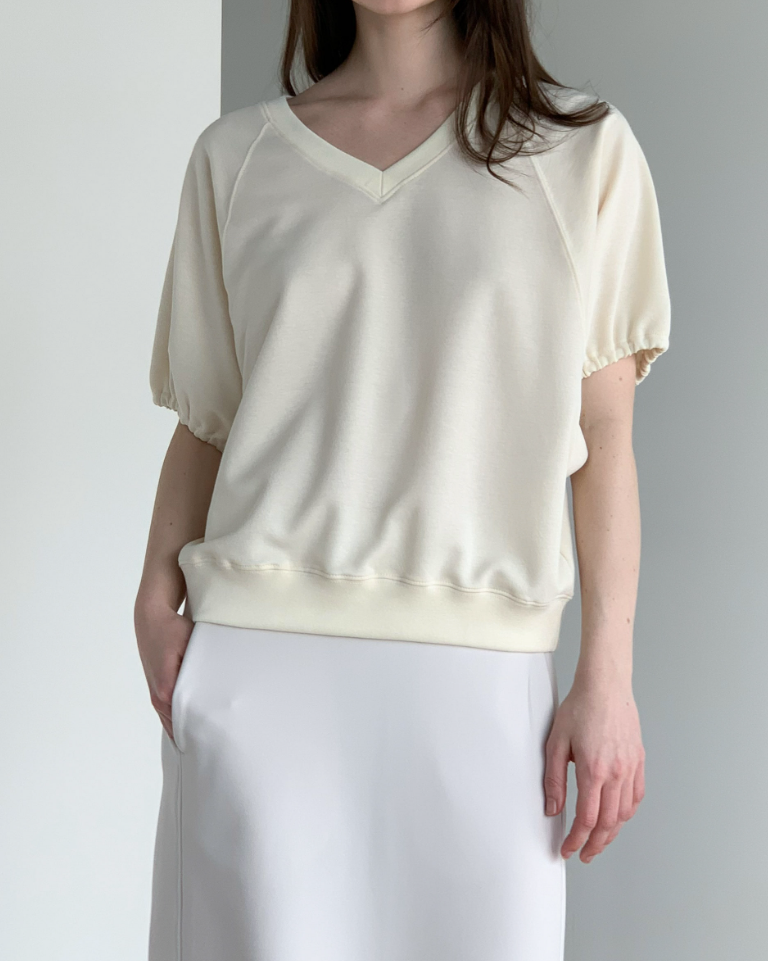 V neck sweatshirt