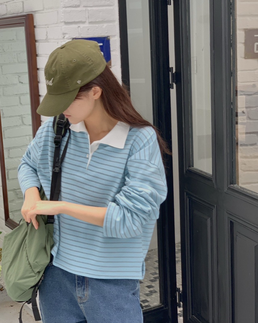 Round collar striped tee