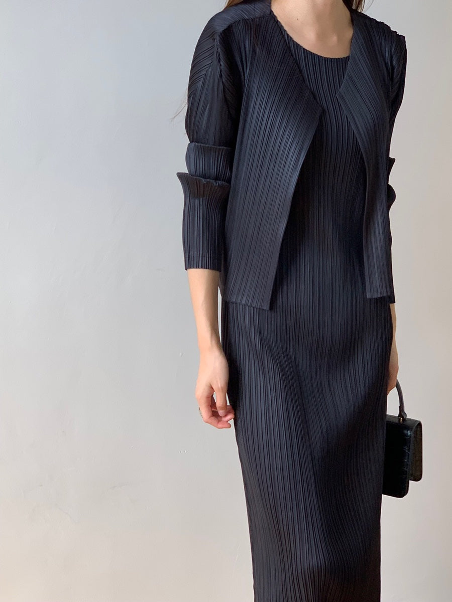 Pleated cardigan