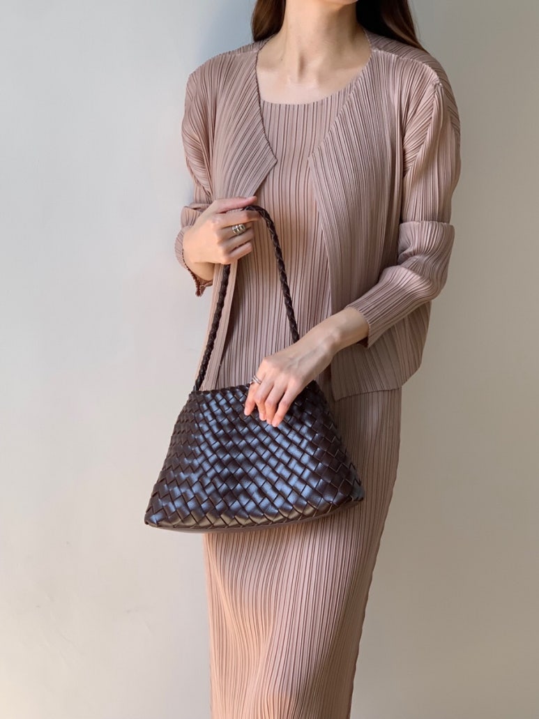 Pleated sleeveless dress