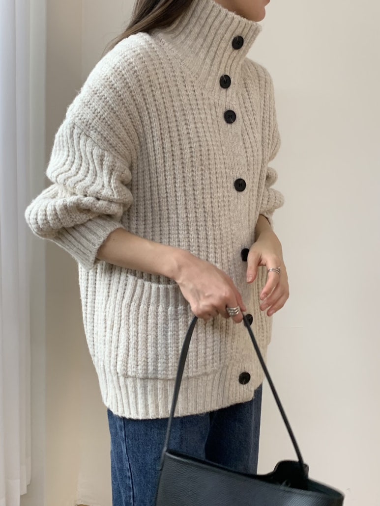 (F/W) High neck loose-fit cardigan