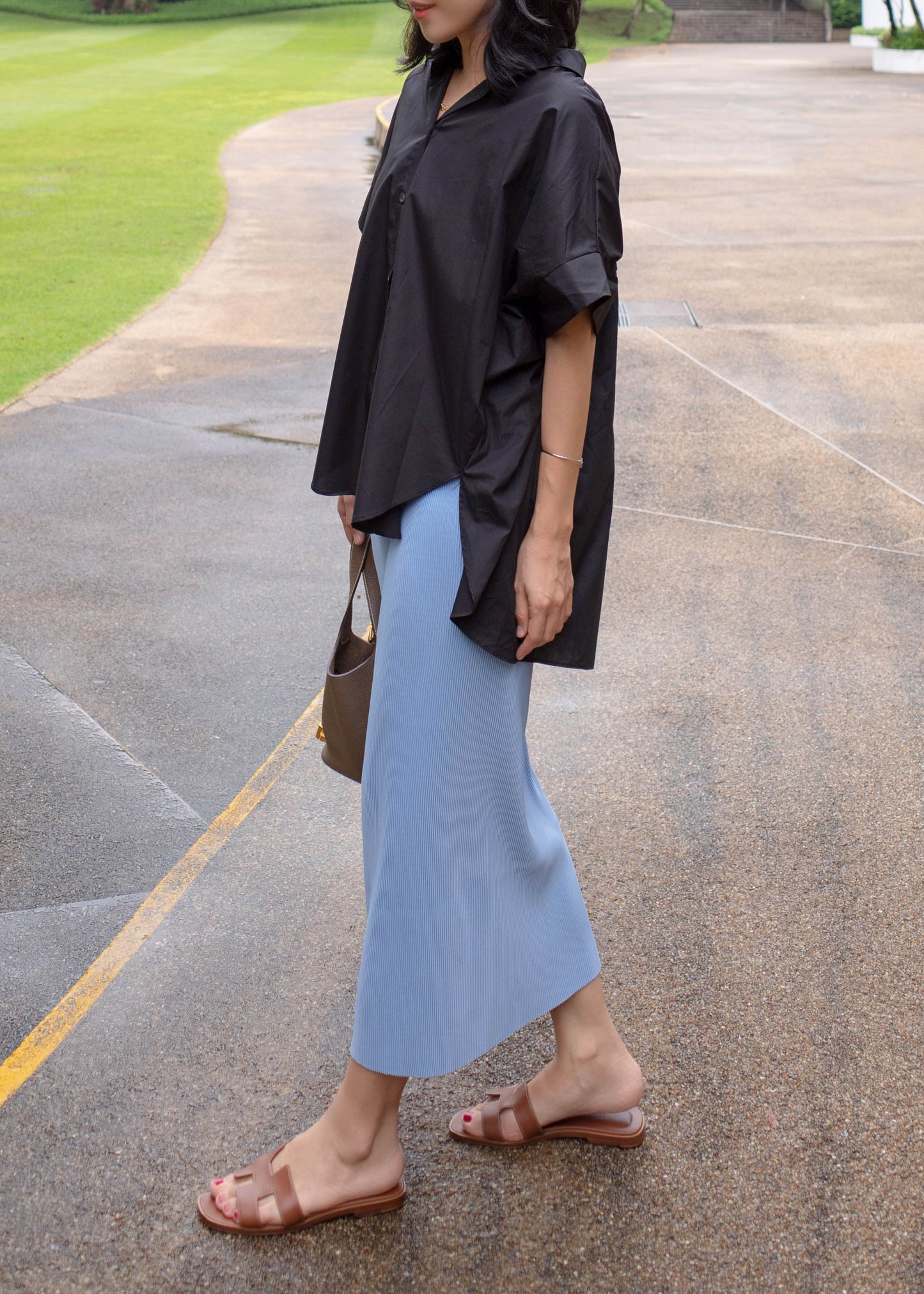 Slim pleats skirt