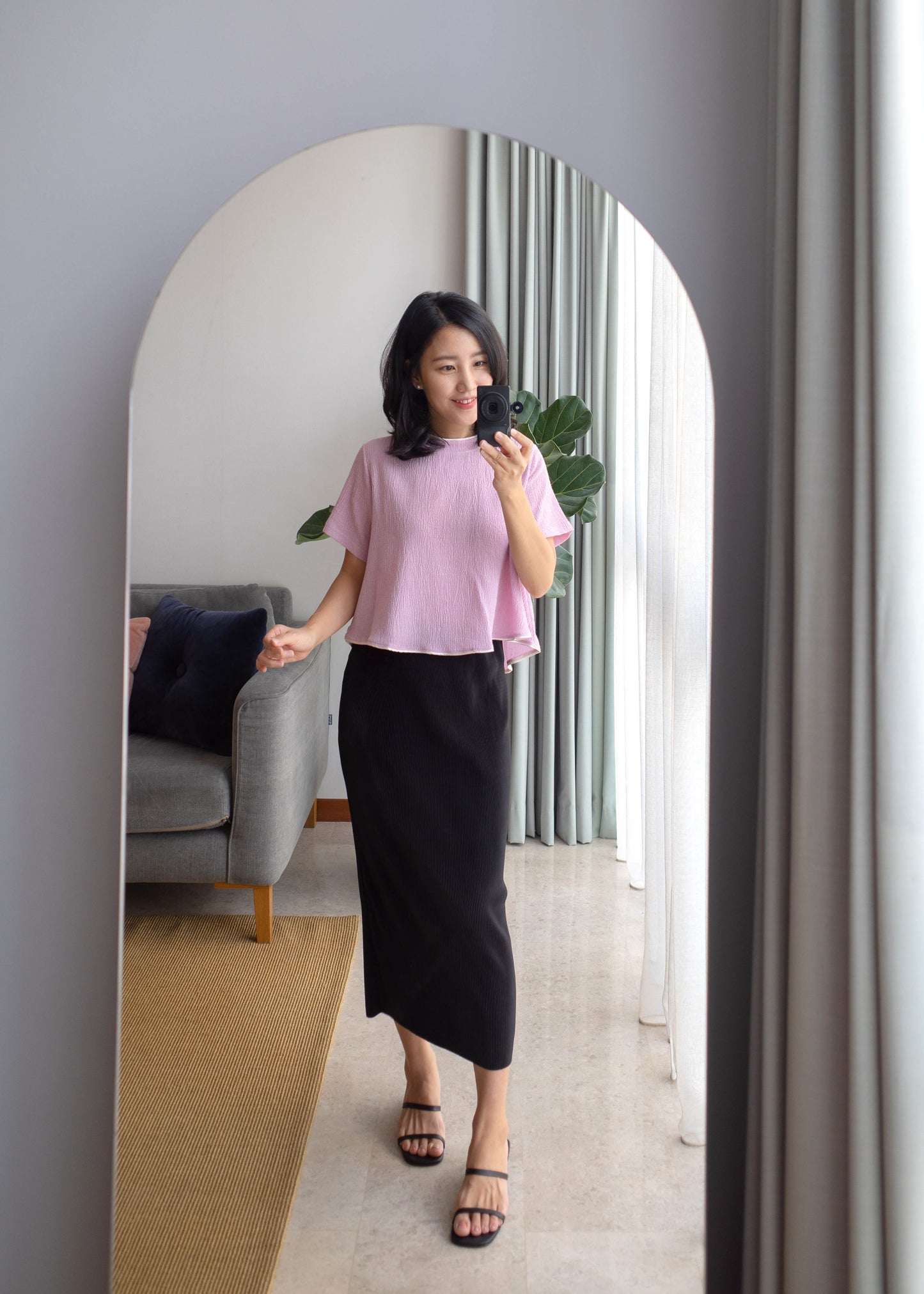 Slim pleats skirt