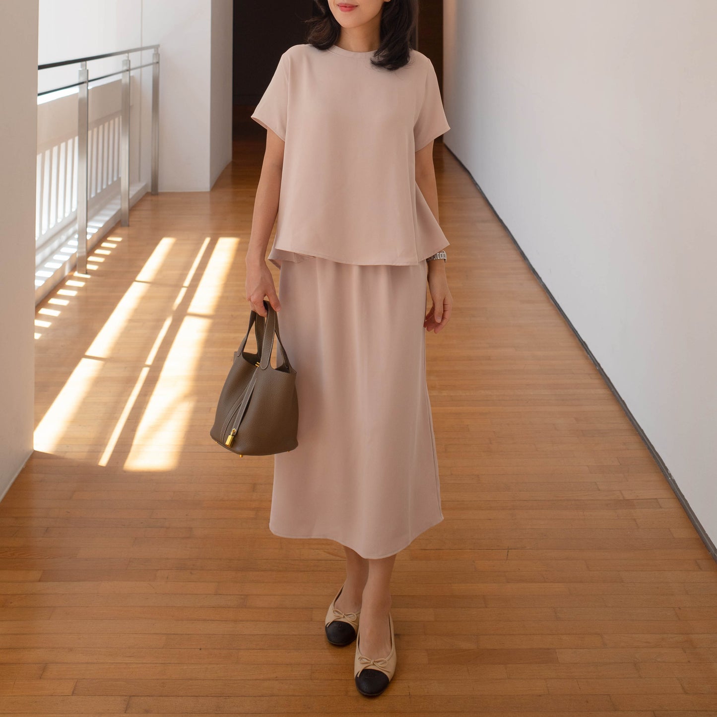 Silky skirt set