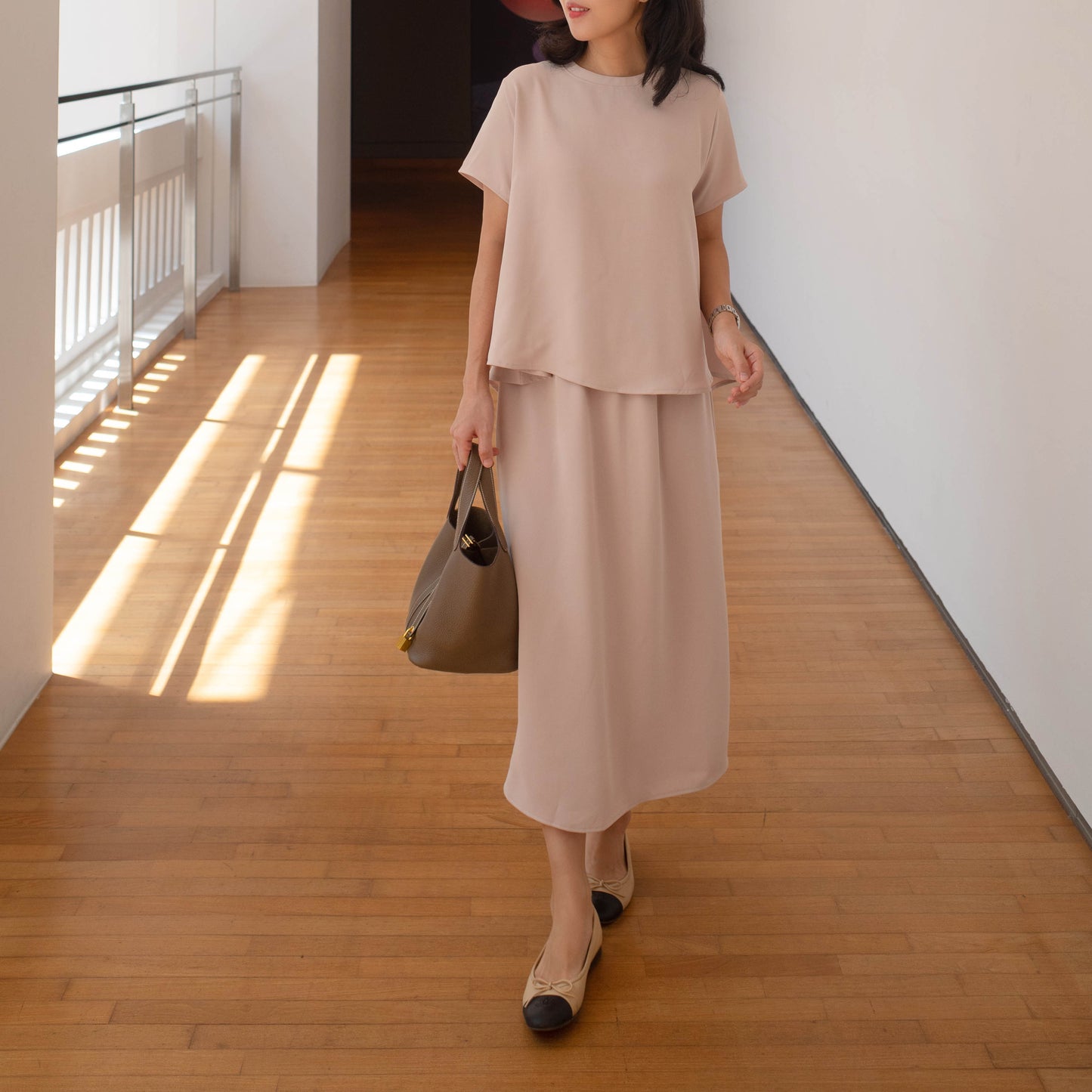 Silky skirt set