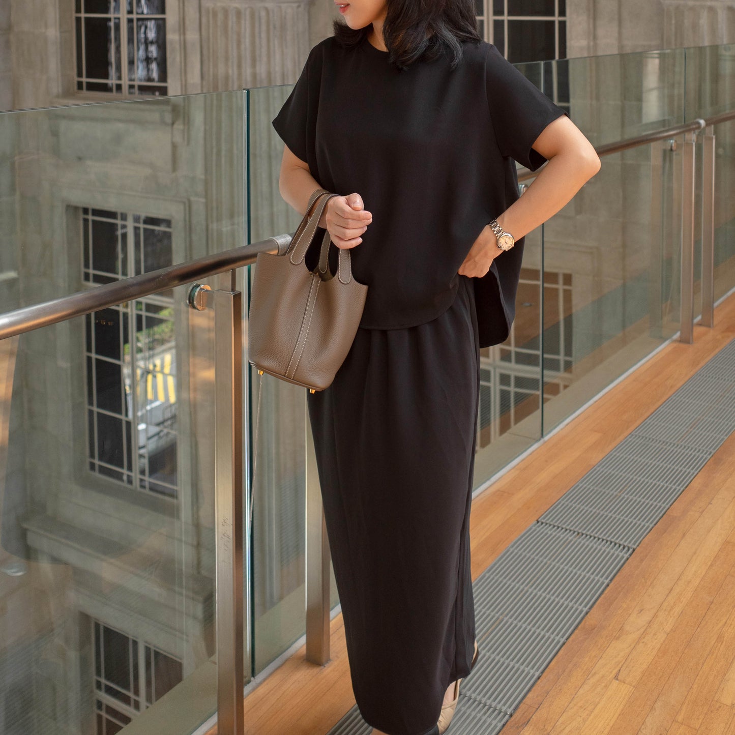 Silky skirt set