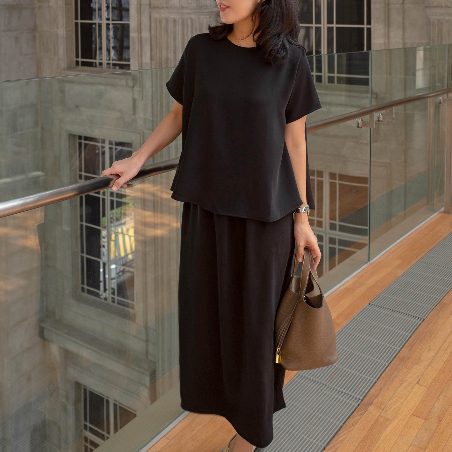 Silky skirt set