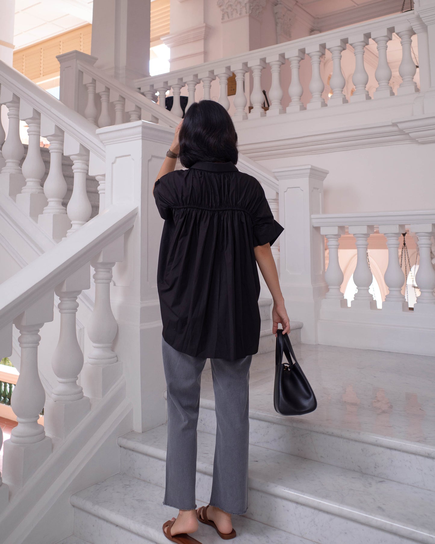 Relaxed fit cropped jeans