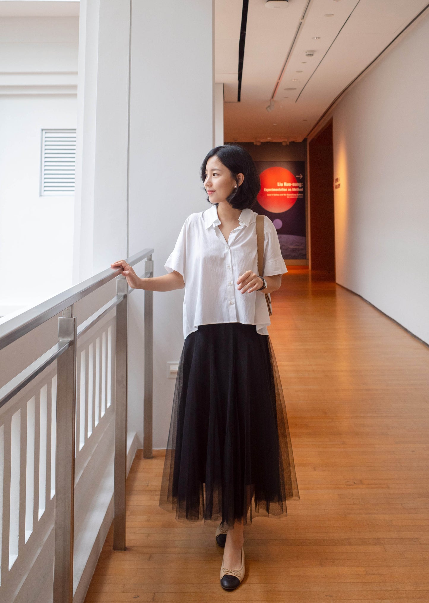 Back pleated shirt