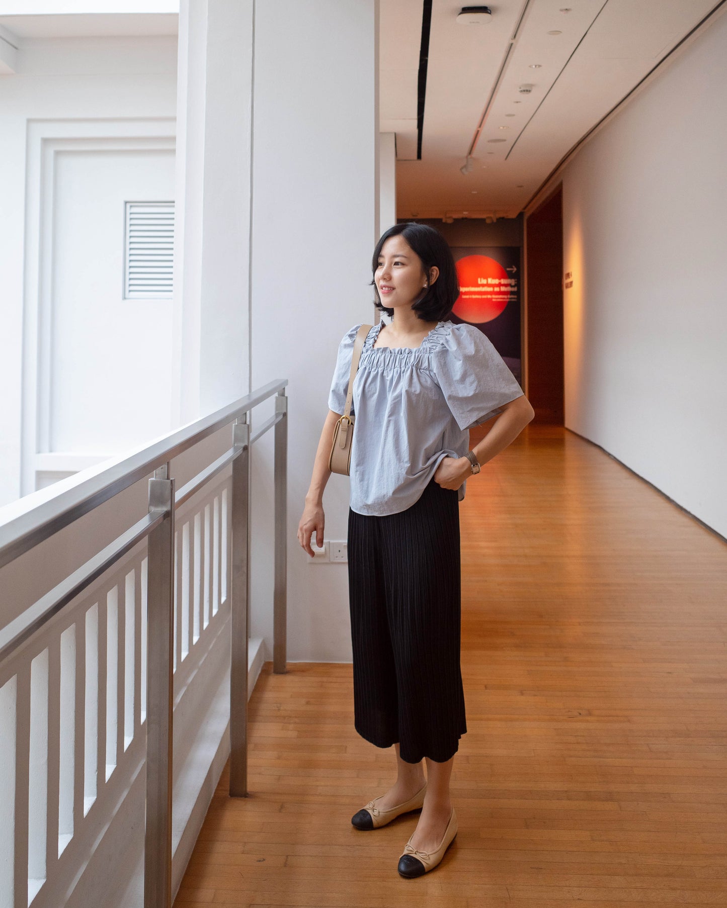 Shirring square blouse