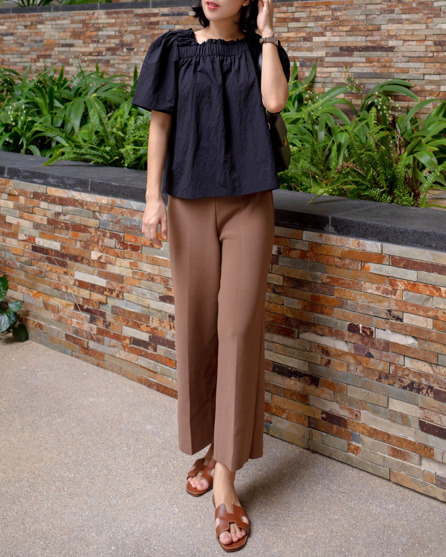 Shirring square blouse