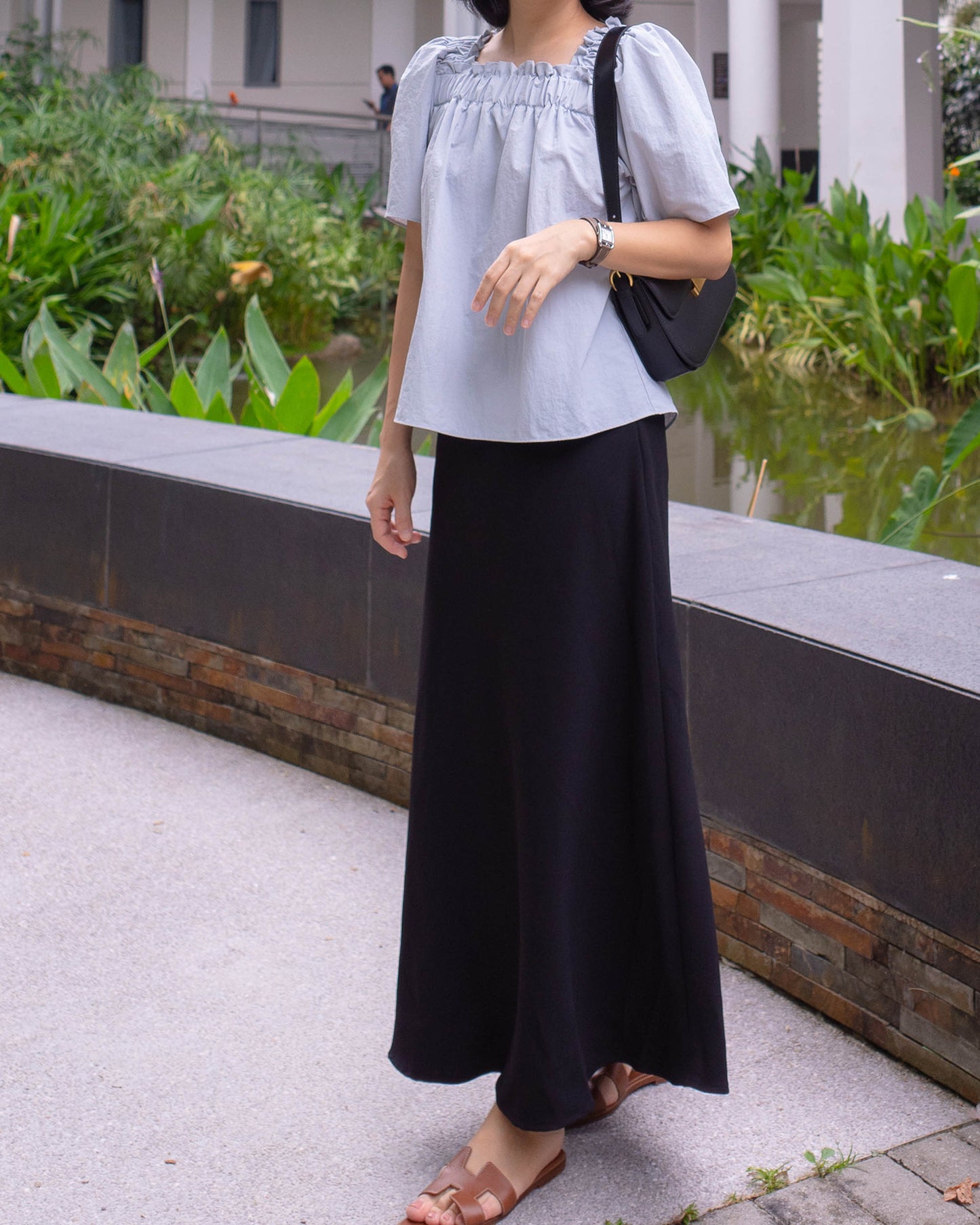 Shirring square blouse