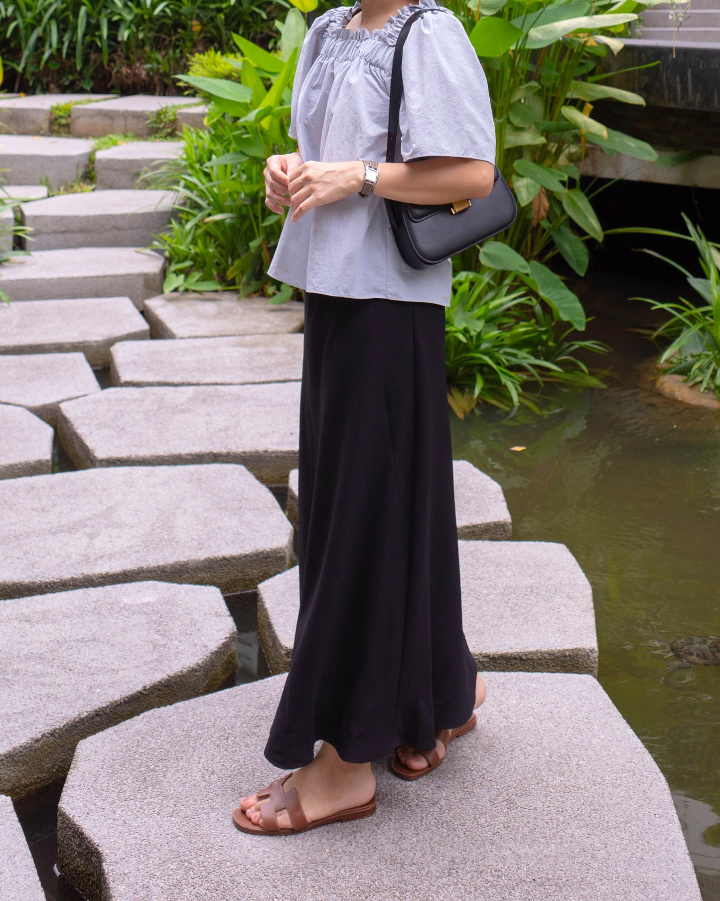 Shirring square blouse