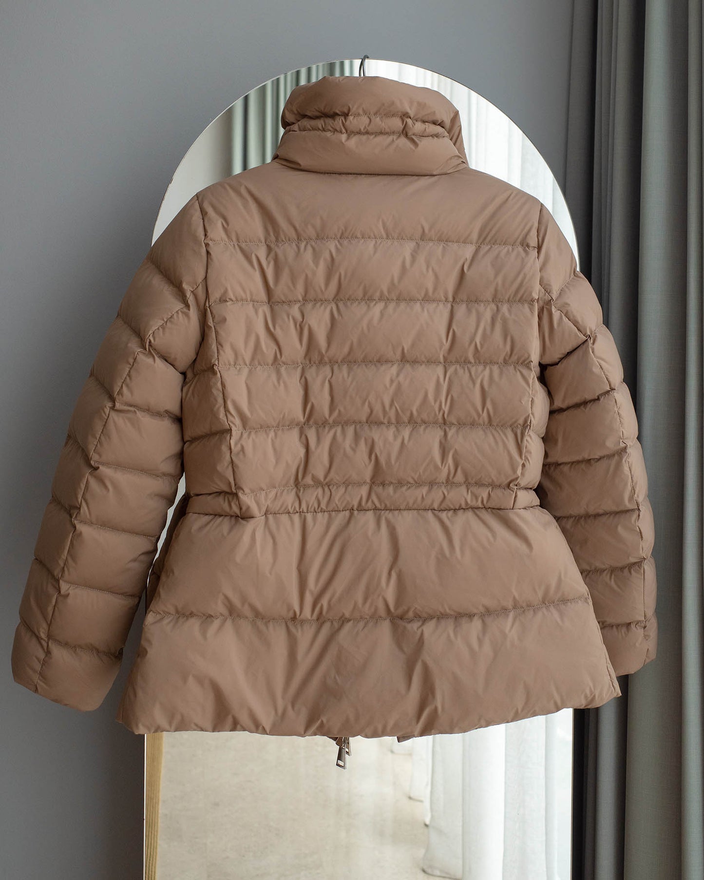 Slim duck down jacket