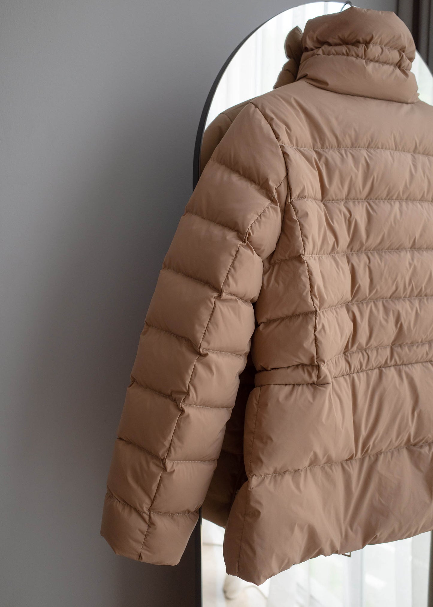 Slim duck down jacket