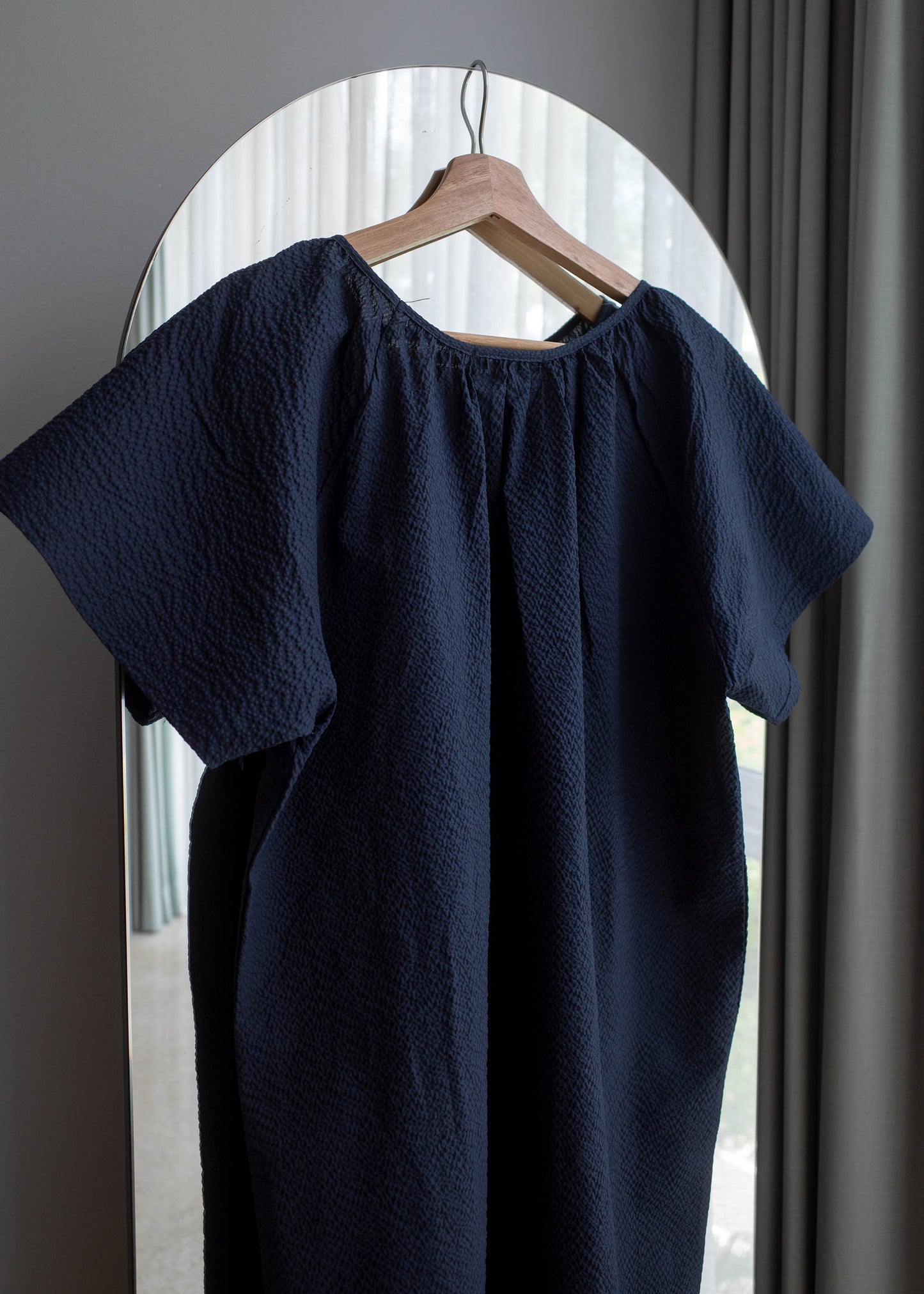 Seersucker wing sleeves dress
