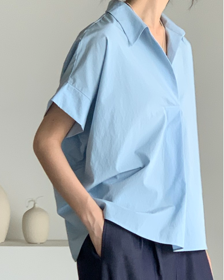 Bari open collar shirt