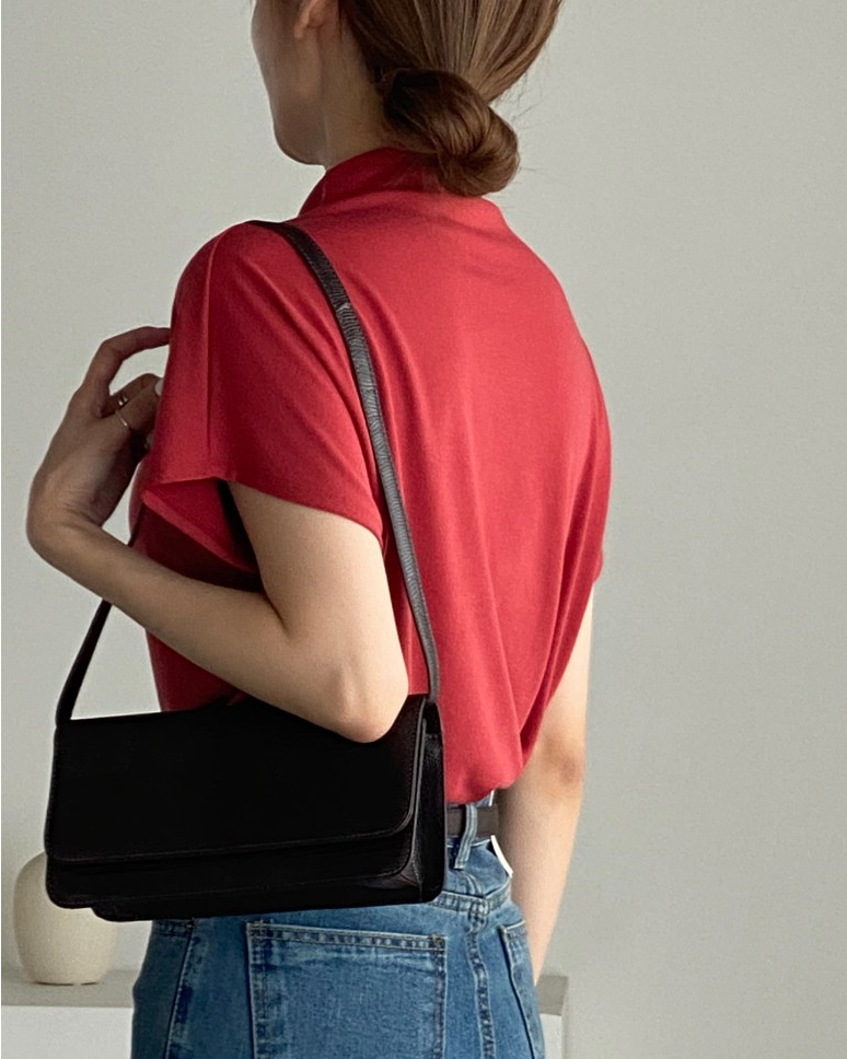 Bari half neck tee