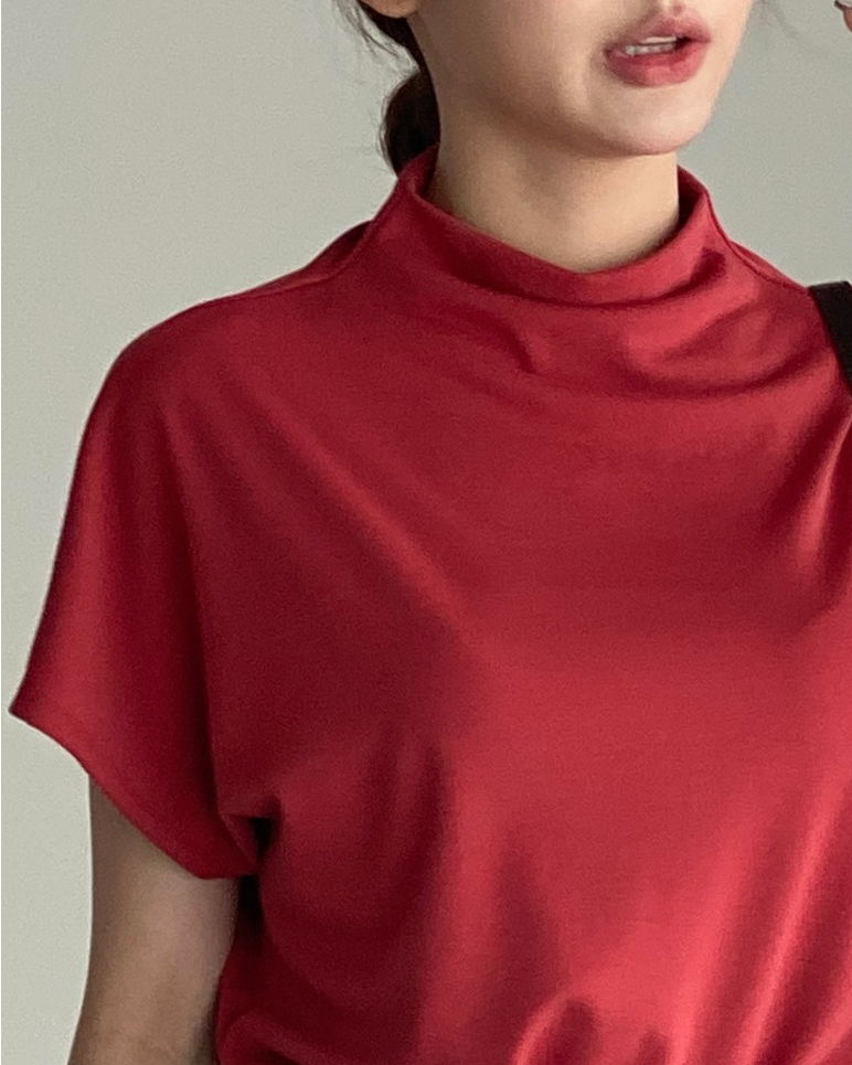 Bari half neck tee