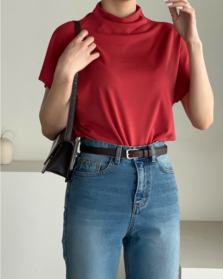 Bari half neck tee