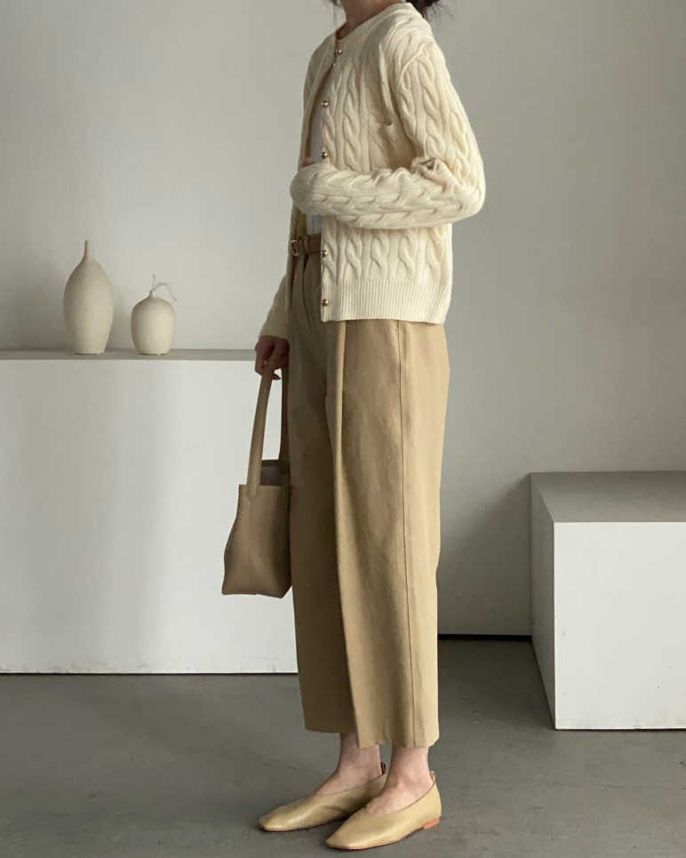 Cashmere cable-knit cardigan