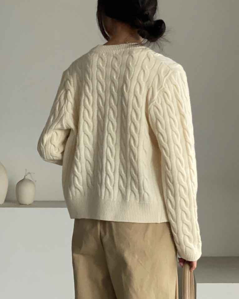 Cashmere cable-knit cardigan