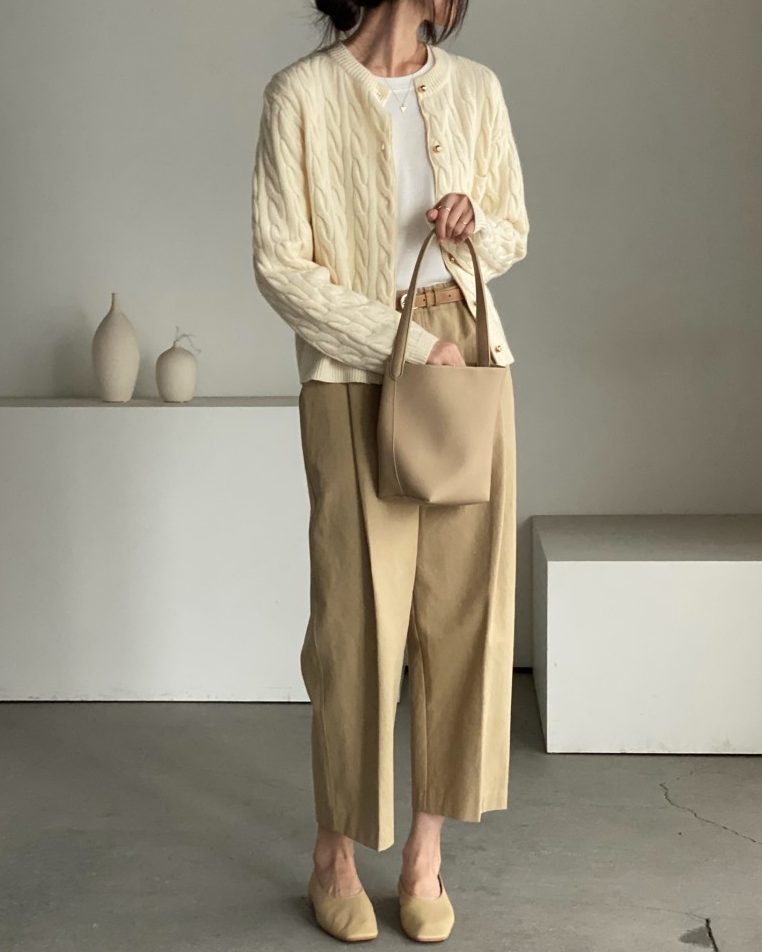 Cashmere cable-knit cardigan