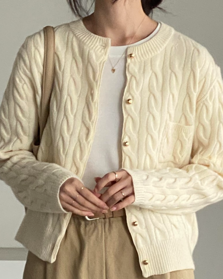 Cashmere cable-knit cardigan