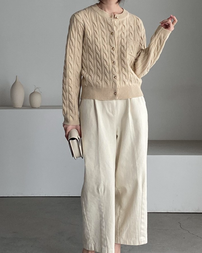 Cashmere cable-knit cardigan