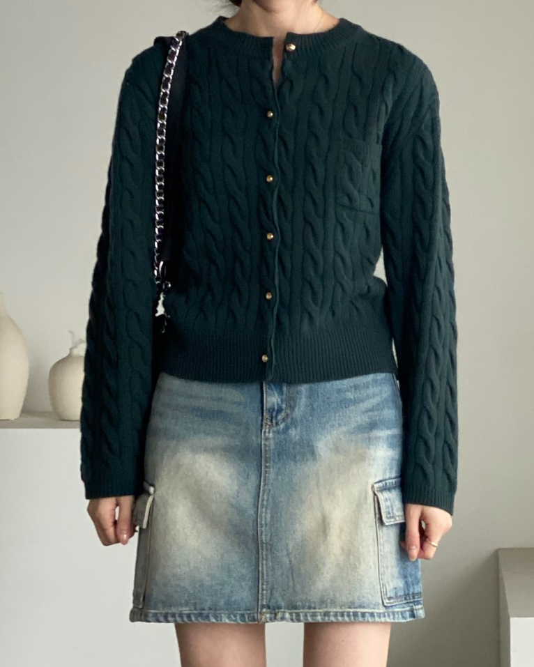 Cashmere cable-knit cardigan