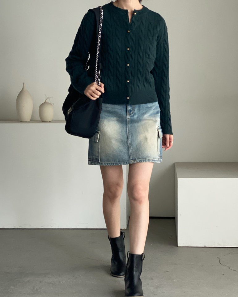 Cashmere cable-knit cardigan