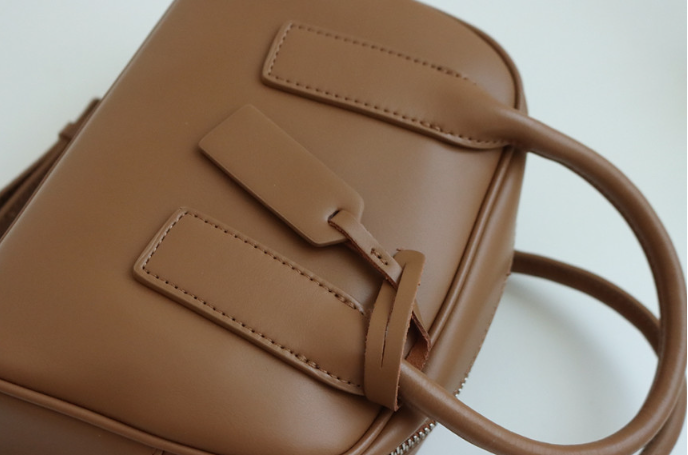 Mini tote bag