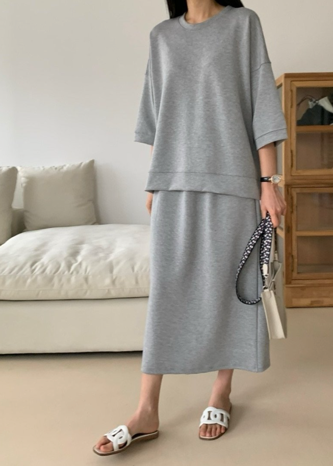 Raglan sweat tee/ skirt set