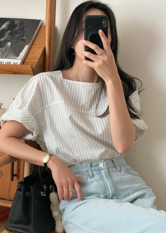 Seersucker boatneck blouse