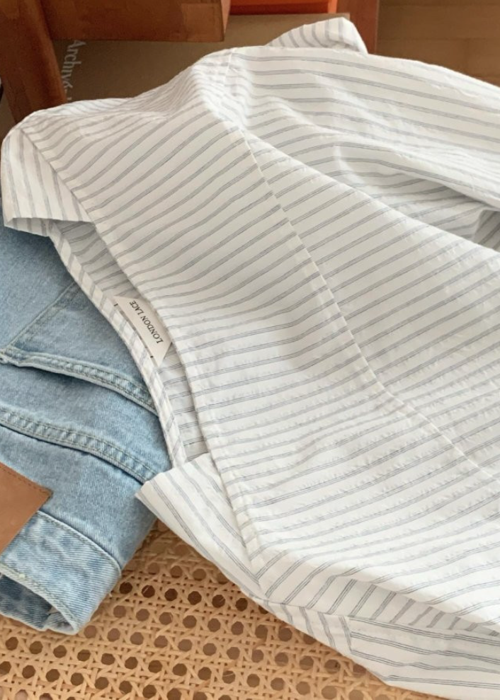 Seersucker boatneck blouse