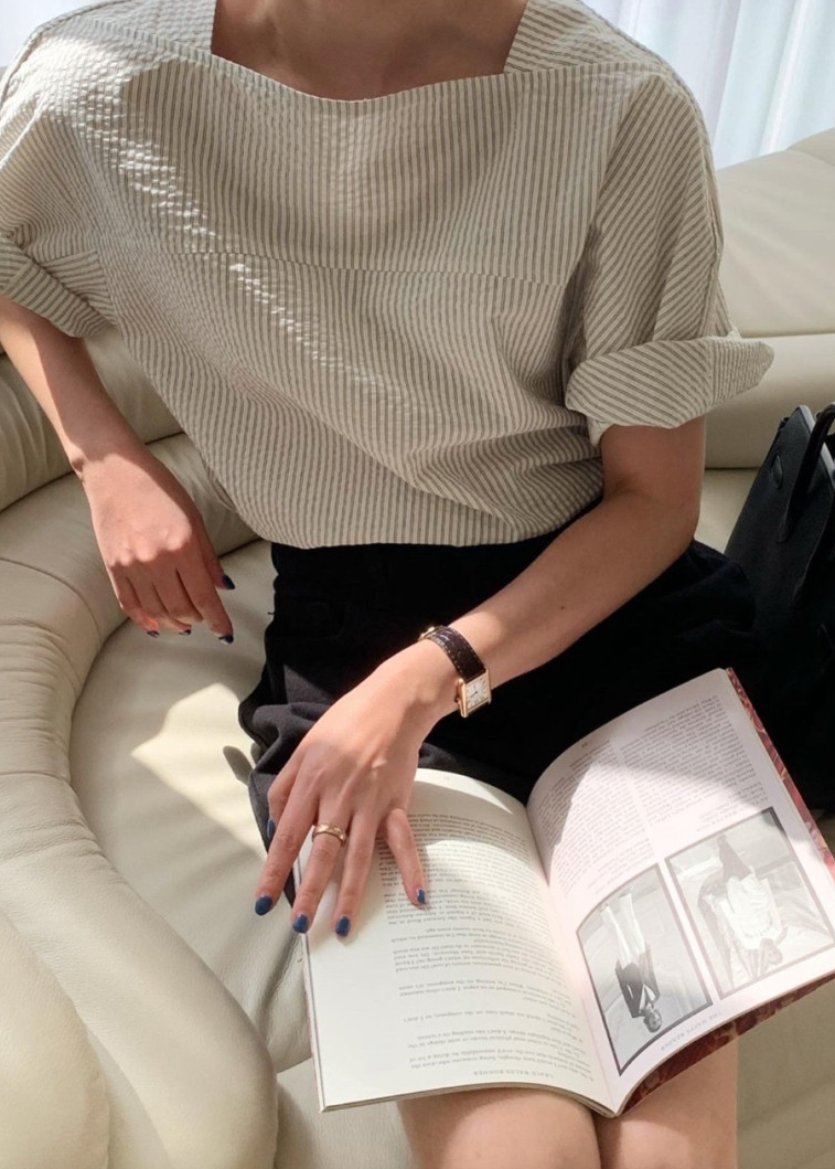 Seersucker boatneck blouse