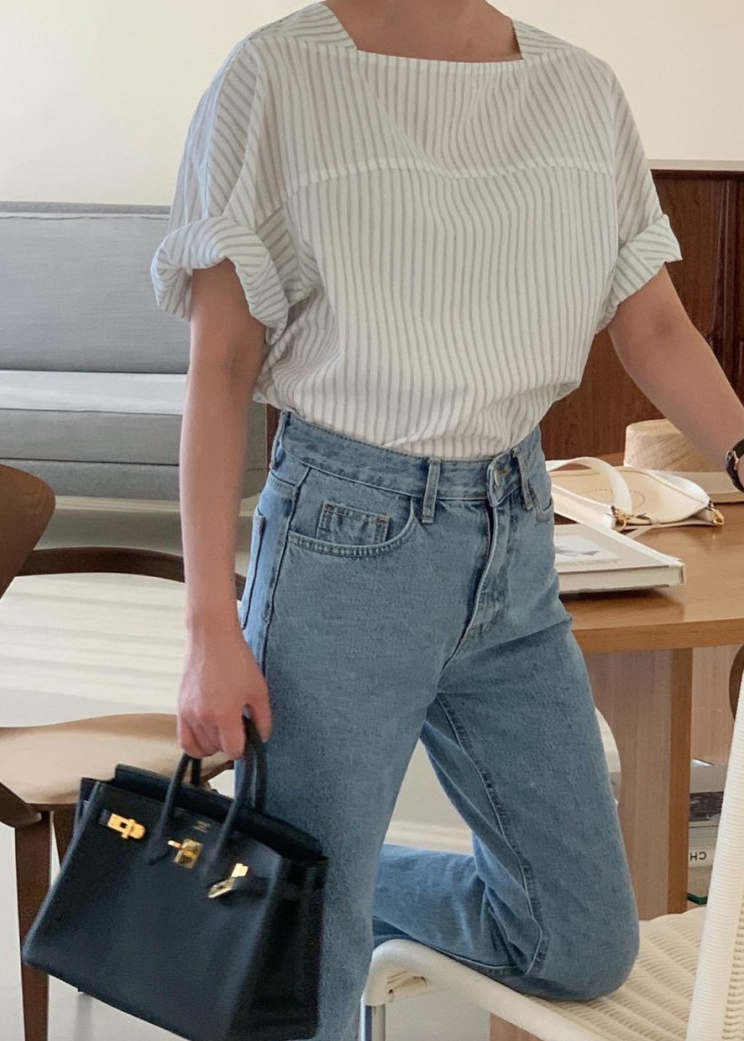 Seersucker boatneck blouse