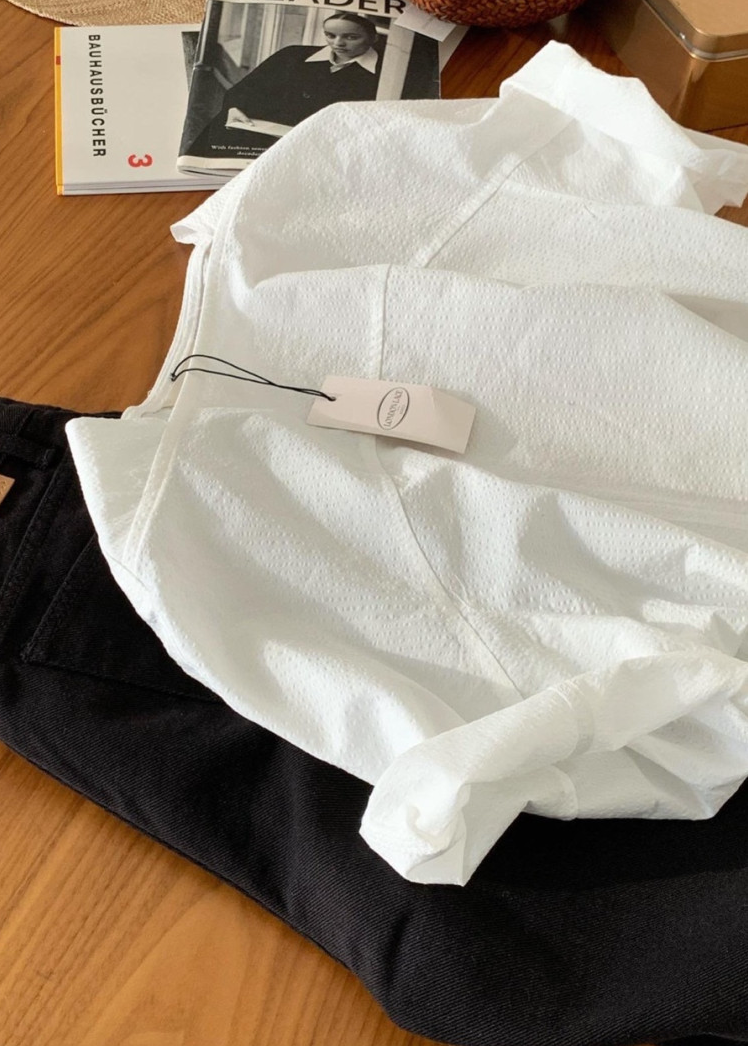 Seersucker boatneck blouse