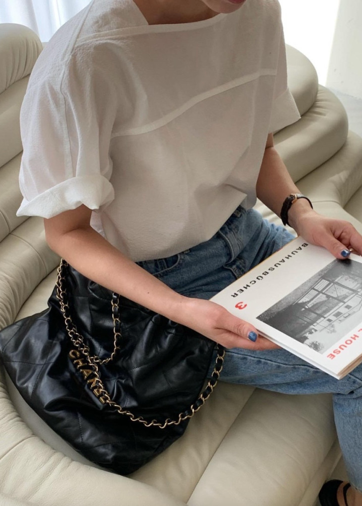 Seersucker boatneck blouse
