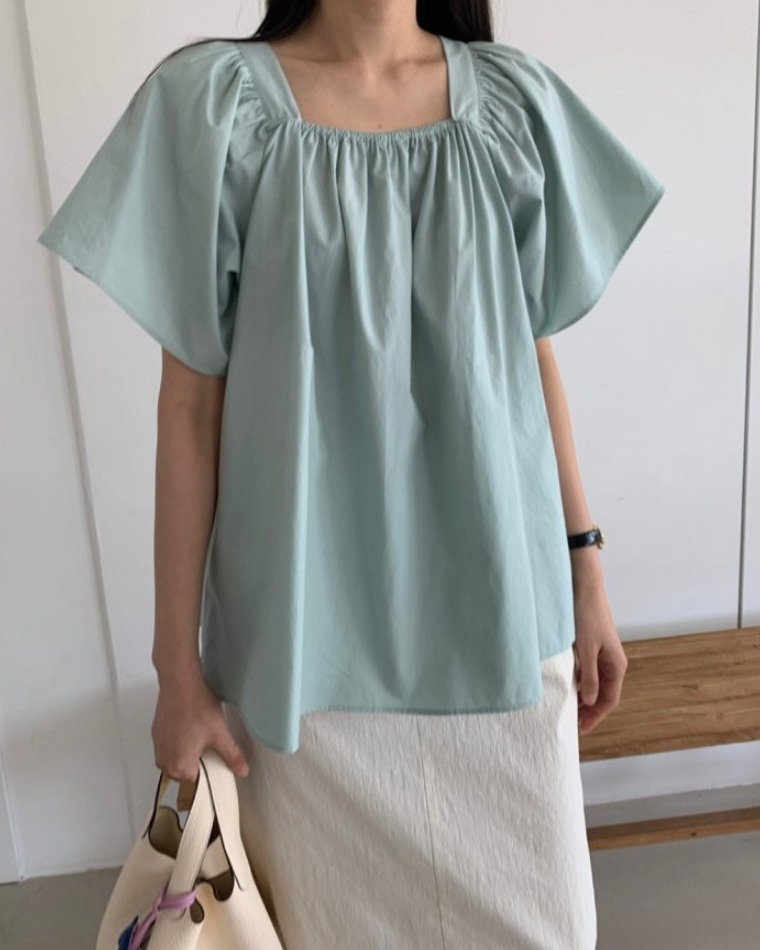 Square neck ruffle blouse