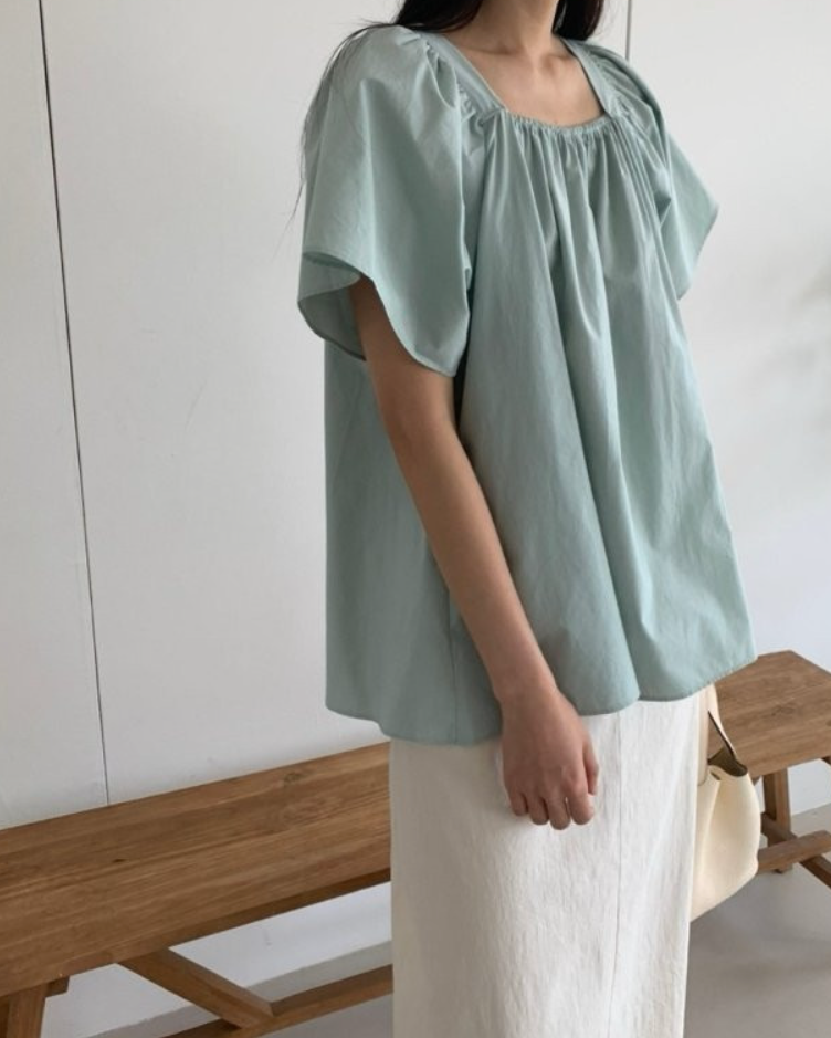 Square neck ruffle blouse