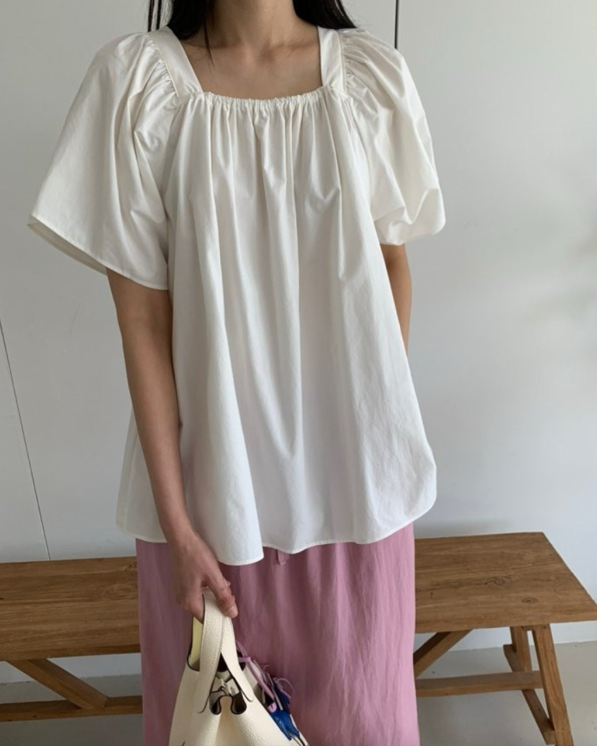 Square neck ruffle blouse