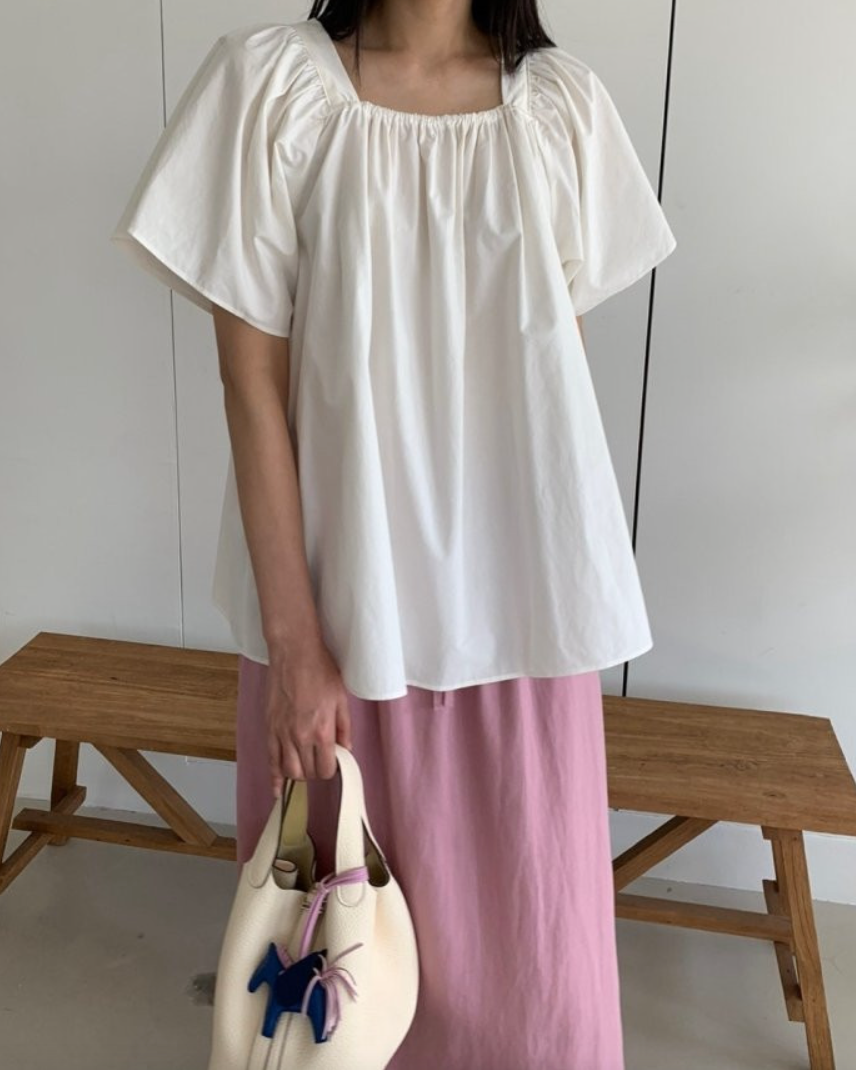 Square neck ruffle blouse